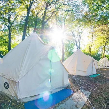Otel Ibiza Camp