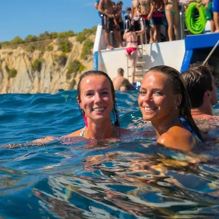 Ibiza Camp Otel *