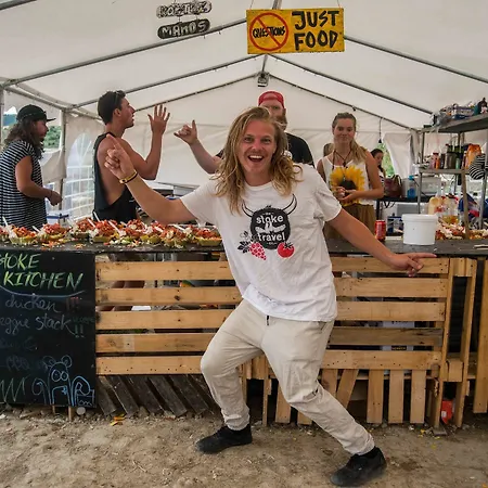 Ibiza Camp Hotel *